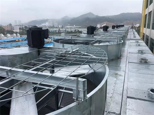 關(guān)于玻璃鋼冷卻塔各個(gè)部位的蕩滌方法(蘇州玻璃鋼噴淋塔方案)