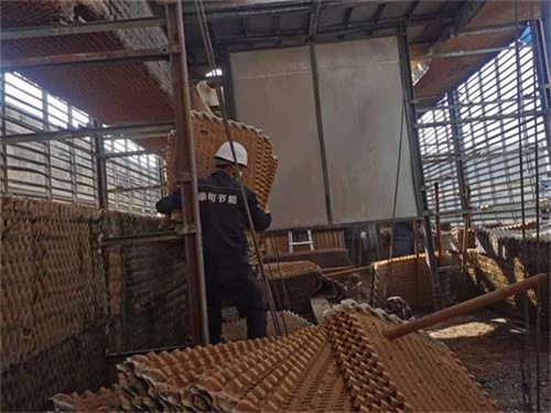 冷卻塔為什么要進行防腐(冷卻塔防腐)