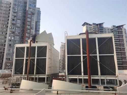 工業(yè)冷卻塔供冷系統(tǒng)設計注意事項(工業(yè)冷卻塔的基礎
